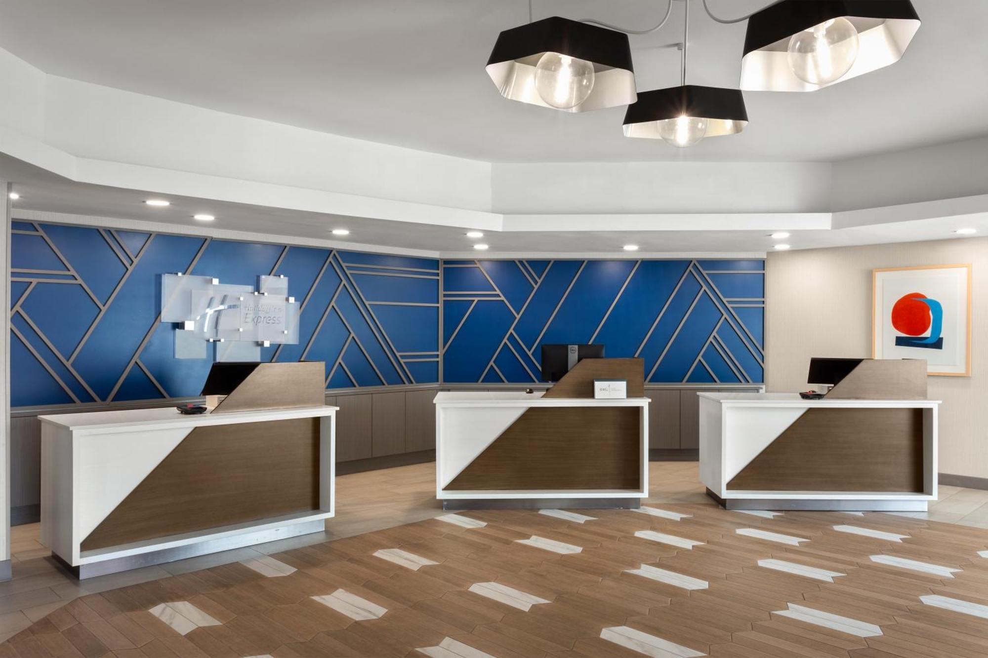 Holiday Inn Express Atlanta Airport - North, An Ihg Hotel College Park Exterior photo
